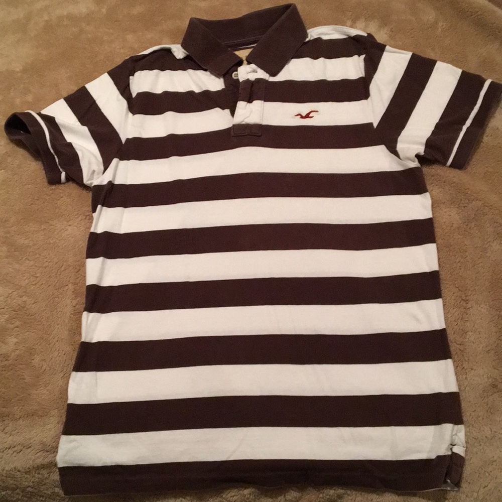 Hollister short sleeved striped shirt